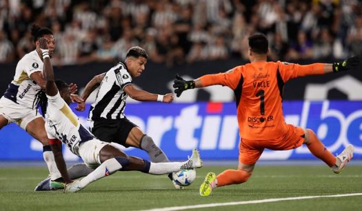 Los albos por la remontada ante el campeón: Pronósticos Liga de Quito vs Botafogo