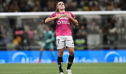 Pronósticos Liga vs Independiente del Valle en un partido que podría decidir el título