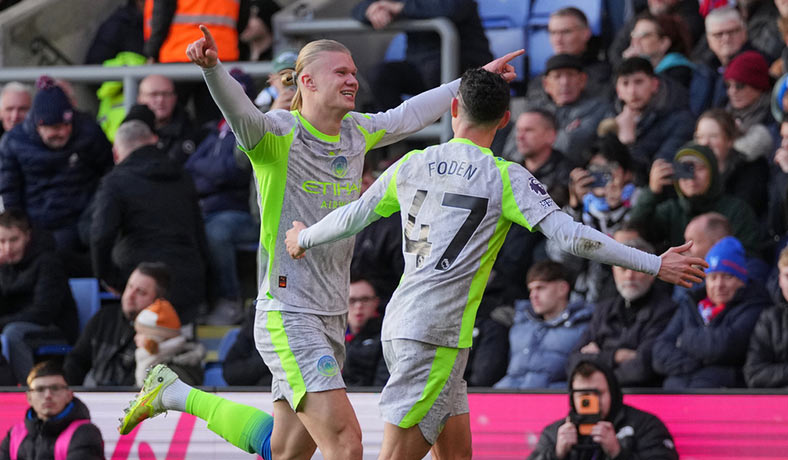 Erling Haaland festeja un gol del Manchester City