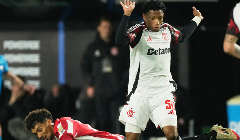 El Mengao quiere seguir presionando por el Brasileirao: Pronósticos Sao Paulo vs Flamengo